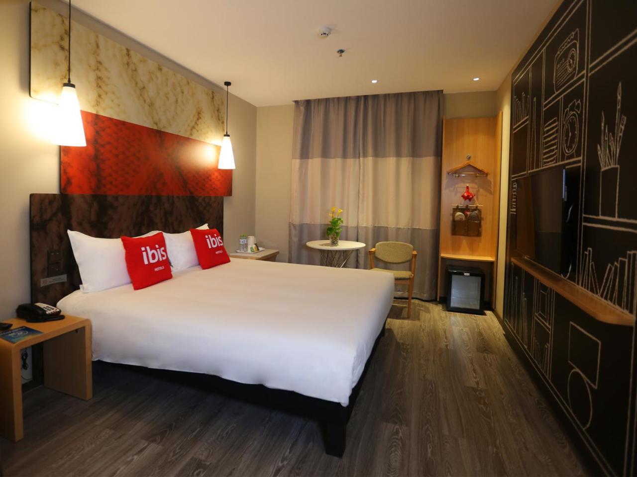 Ibis Haikou Injoy Plaza Hotel Екстериор снимка